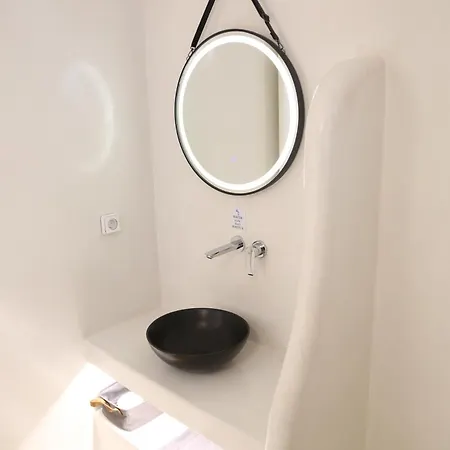 Aderfia With Jacuzzi Ornos (Mykonos)